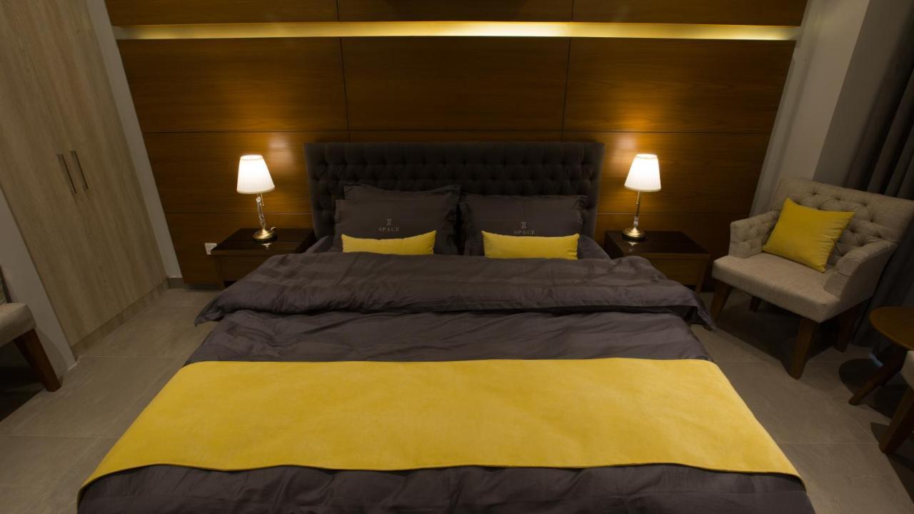 SPACE Luxury Rental Suites Rawalpindi Exterior foto